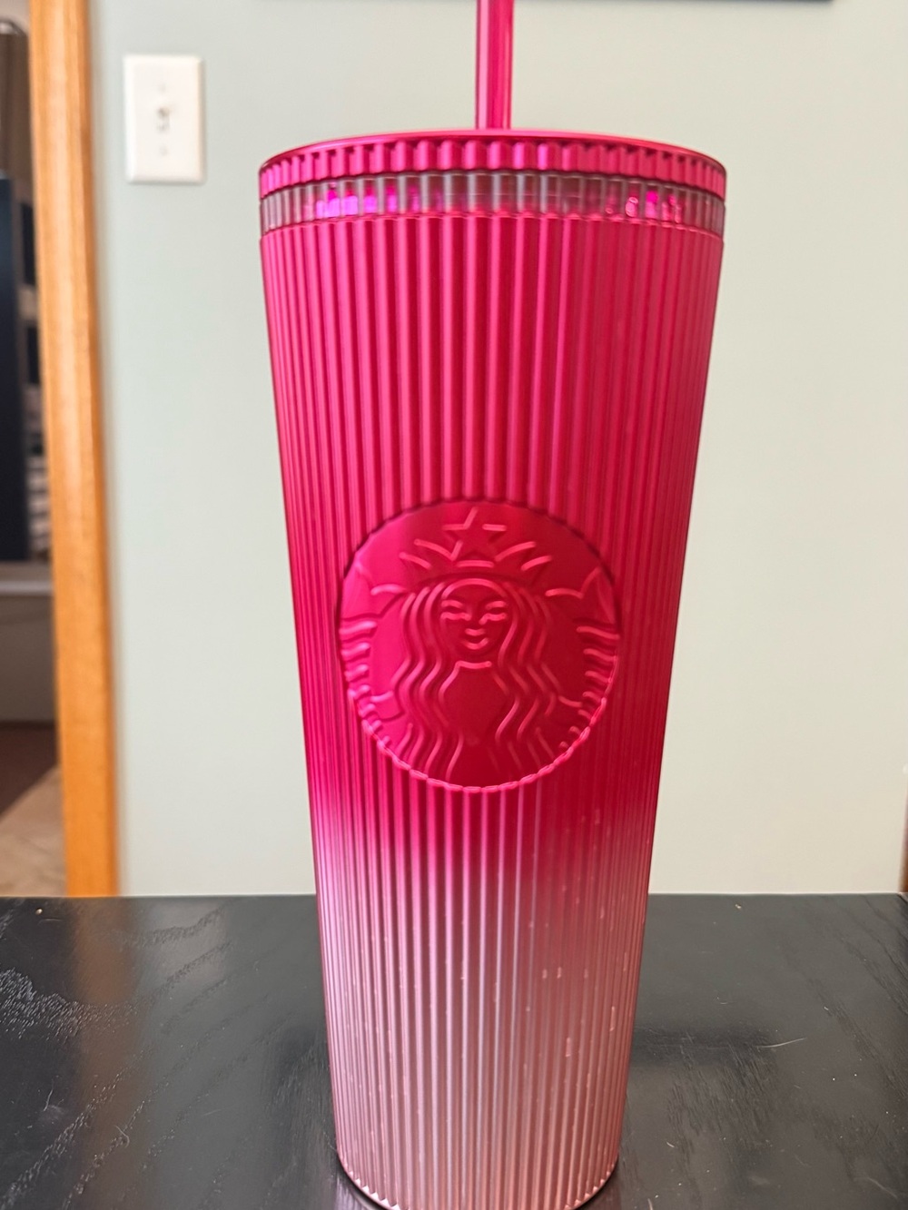 Starbucks Fuchsia-to-Light Pink Ribbed Cold Cup with Straw